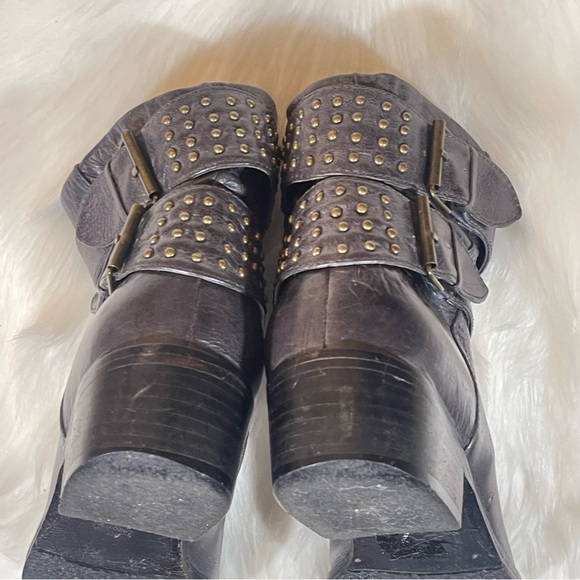 Faryl Robin Dark Grey Gold Studded Leather Booties - Picture 3 of 12